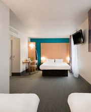 B&B HOTEL Grenoble Centre Alpexpo image 6