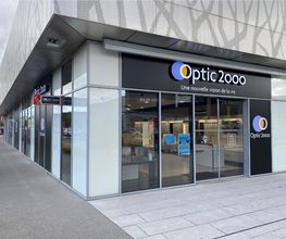 Optic 2000 image 4