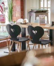 Schwan Bauernhofcafé Bild 1