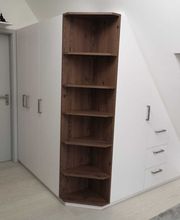 Einbauschrank über Eck