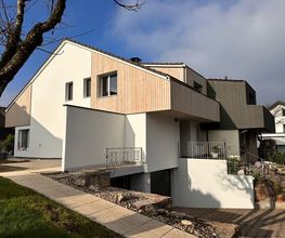 Yadera AG Bild 1