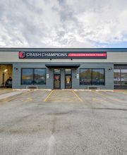 Crash Champions Collision Repair Palatine image 10