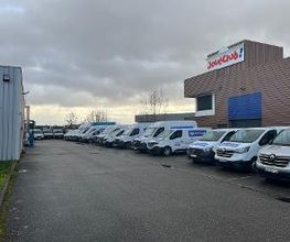 Rent A Car image 16