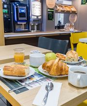 B&B HOTEL Tours Sud Joué-lès-Tours image 10