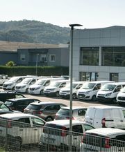 Visuale parte del parco auto