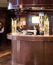 Elegante Rezeption im Maritim Hotel Stuttgart