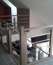 L'Escalier en Bois image 8