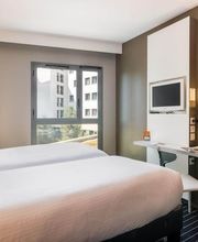 B&B HOME Lyon Centre Berthelot image 5