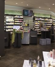 caissier-pharmacie-amavita-jura