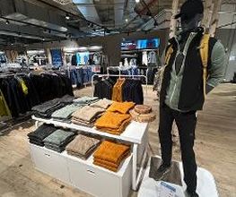 INTERSPORT Voswinkel Limbecker Platz Bild 15
