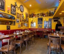 Savannah Café image 20