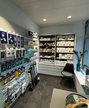 Apotheke-Drogerie Kurz AG Bild 4