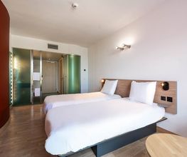 B&B HOTEL Lully 3 Lakes Bild 6