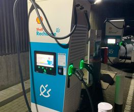 Shell Recharge Charging Station Bild 4