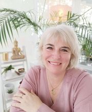 Valérie Reine image 1