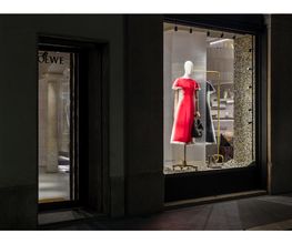 LOEWE Montenapoleone immagine 7