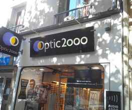 Optic 2000 image 11