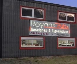 Royans Pub image 1