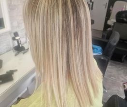 Lahna Coiffure image 14