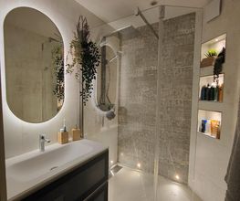 Bath 21 image 1