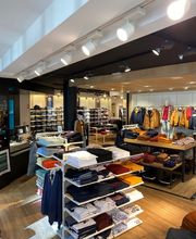 Photo de l'intérieur du magasin Jules Nantes.