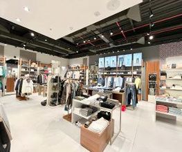 GUESS imagen 3