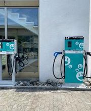 Shell Recharge Charging Station Bild 1