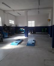 G & T Cars srl Castrol Service immagine 4