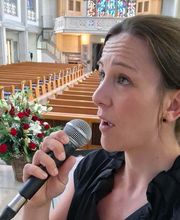 Sängerin Lina Scholz | Hochzeit | Beerdigung & Trauerfeier Bild 2
