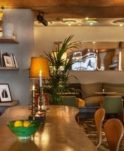 HOTEL LA NOUVELLE RÉPUBLIQUE image 10