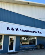 A and H Auto Body image 2