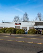 Crash Champions Collision Repair Grady Way image 8
