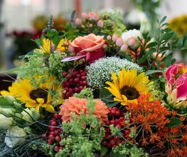 Au Bouquet Bild 2