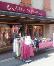 A Fleur De Peau image 1