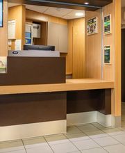 B&B HOTEL Cholet Sud image 9