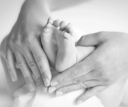 Neugeborenen-Fotografie-Baby-Klick-Moment-Fotostudio-Gera-Zwoetzen-Buergerhof.jpg
