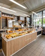 This is a picture representing NF042677 (FUELING) - REL.LORMONT