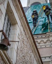 Rope Access Intervention & Diving image 4