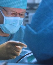 Prof. Dr. med. Schmid Stephan Bild 9