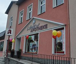 Aussenansicht der Löwen-Apotheke