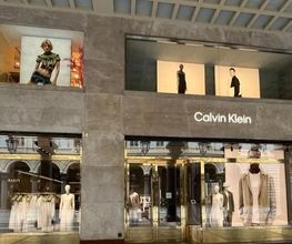 Calvin Klein Jeans immagine 1