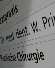 Bodensee Implantatzentrum Dr. Wolfgang Prinz MDSc Zahnarzt/ Implantologie Bild 12