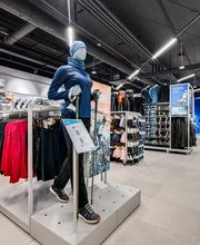 DECATHLON Connect München - Stachus Bild 5