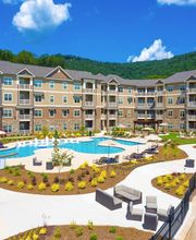 Legacy at Jones Farm Apartments image 4
