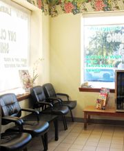 Winn Street Laundry Center image 8