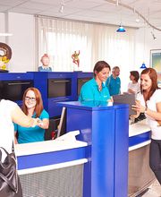 Fachzentrum Kieferorthopädie Hildesheim, Prof. Dr. Dr. Christian Scherer Bild 2