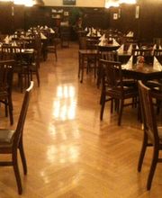 Parkett-Schleifarbeiten