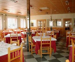 hostal-restaurante-piquio-restaurante-03.jpg