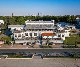 Kurhaus Warnemünde Bild 2