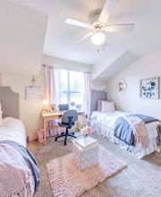 Windsor Hall image 3